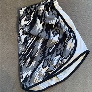Nike Dry-Fit Tempo Running Shorts